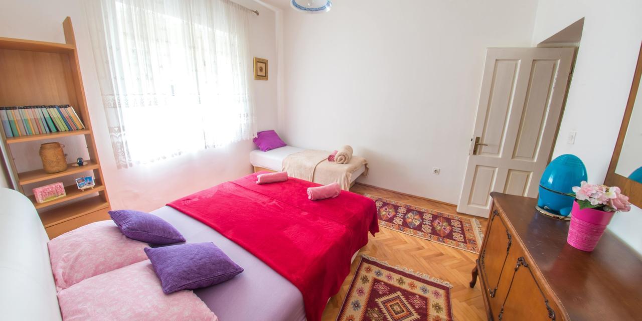 Apartment Tiger Lily موستار المظهر الخارجي الصورة