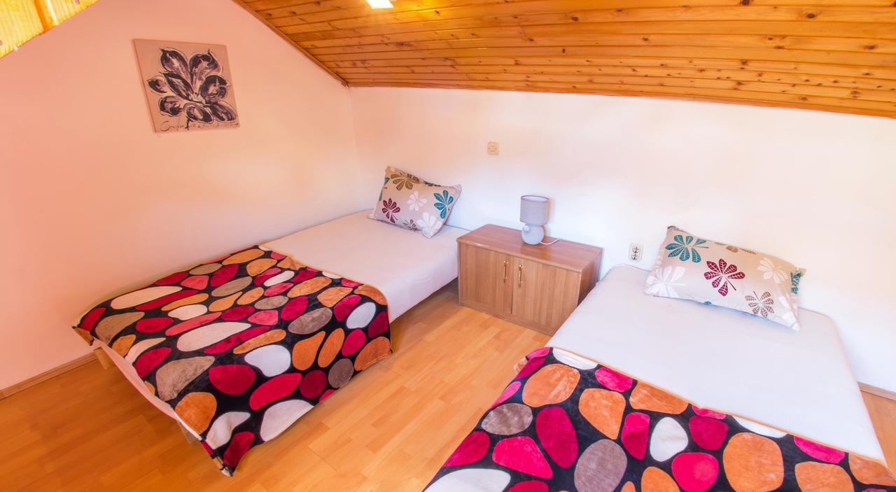 Apartment Tiger Lily موستار المظهر الخارجي الصورة