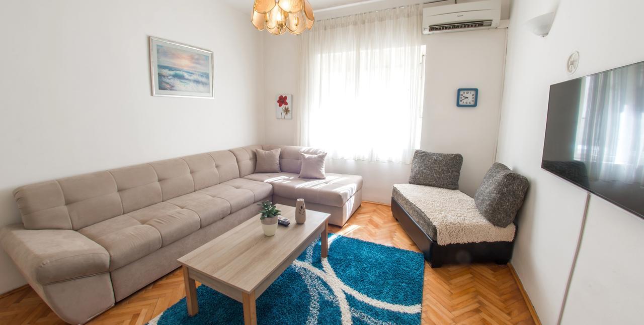 Apartment Tiger Lily موستار المظهر الخارجي الصورة